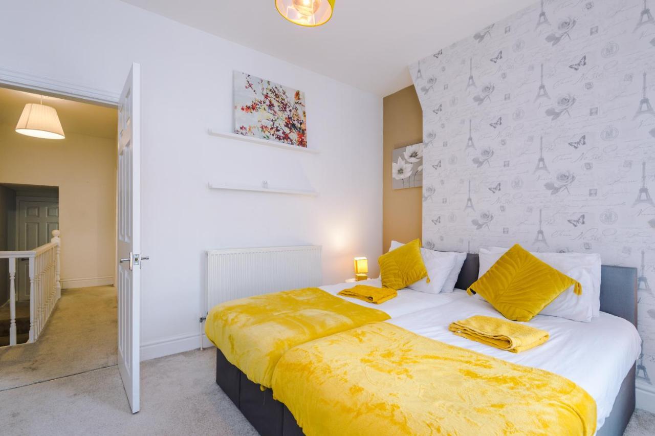 Villa Finchley House Lovely House In Anfield, 2 Minutes Walk From The Stadium, Parking And Wifi à Liverpool Extérieur photo